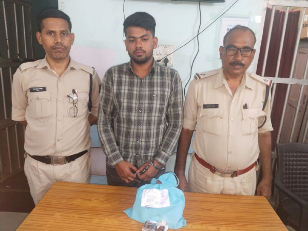 नशीली टेबलेट के साथ अंतर्राज्यीय आरोप‍ित गिरफ्तार