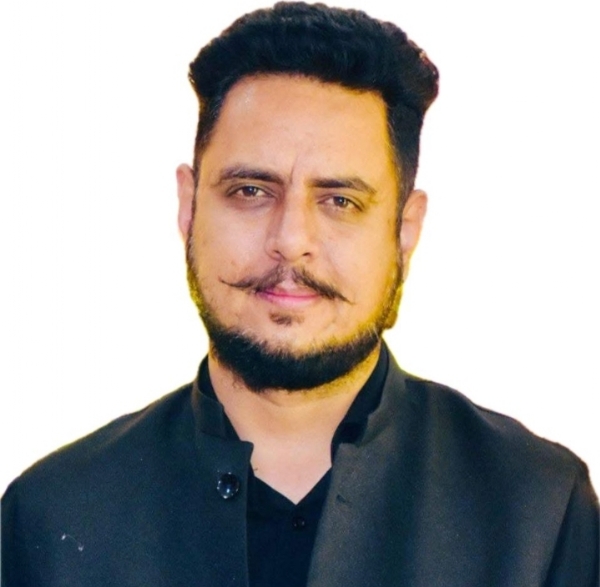 झामुमो प्रवक्ता तनुज खत्री
