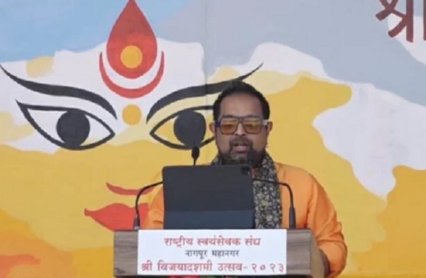 रा.स्व.संघ के स्थापना दिवस समारोह में शंकर महादेवन (फाइल चित्र)