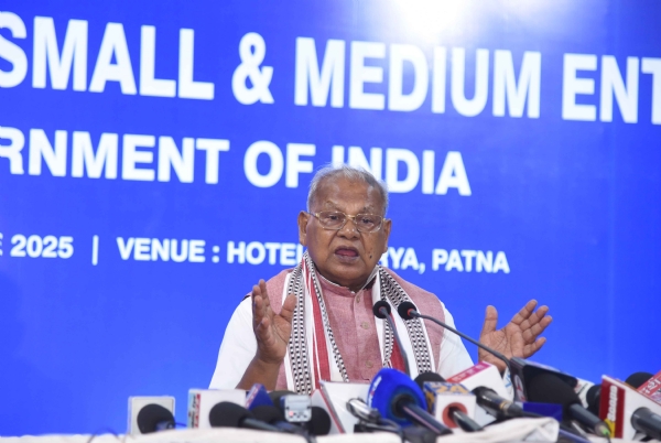 केंद्रीय एमएसएमई मंत्री जीतन राम मांझी ने प्रेस कॉन्फ्रेंस को संबोधित किया