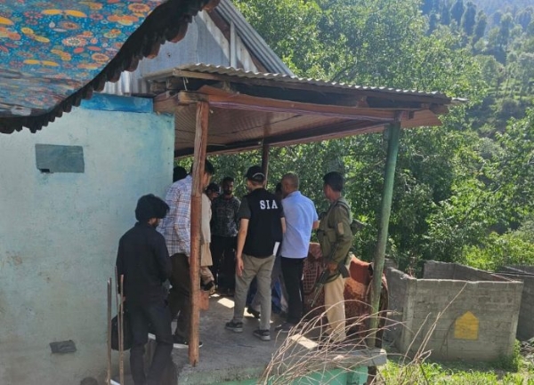 नार्काे-आतंकवाद मामले की चल रही जांच के तहत पुंछ के सावजियां में एक आवासीय घर पर एसआईए का छापा