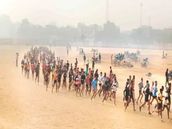 -उच्च शिक्षा विभाग से खेल विभाग को हस्तांतरित  नहीं  हो पा रही जमीन