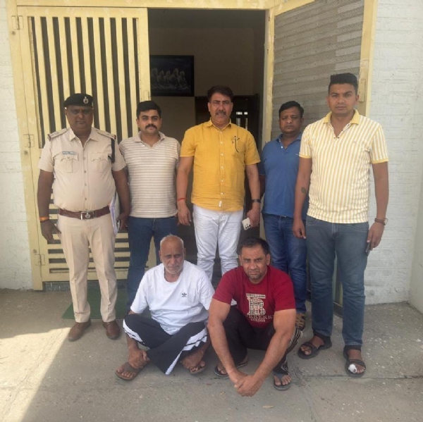 पुलिस हिरासत में हत्या आरोपी