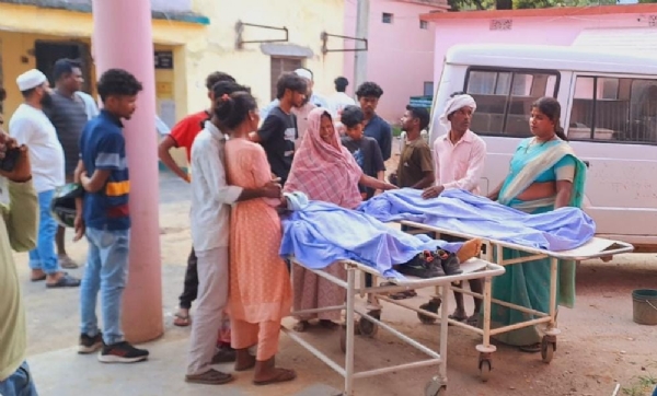 फोटो. मौत के बाद रोते परिजन