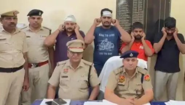 हत्या के आरोपी पुलिस गिरफ्त में।