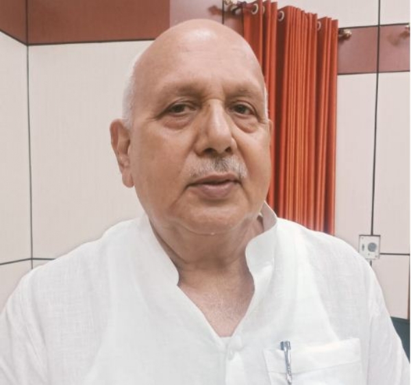 उत्तर प्रदेश के कृषि मंत्री सूर्य प्रताप शाही