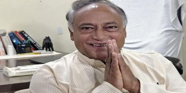 मप्रः दिग्विजय सिंह के भाई लक्ष्मण सिंह कांग्रेस से 6 साल के लिए निष्कासित