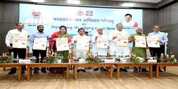 विमुक्‍त, घुमन्‍तु एवं अर्द्धघुमन्‍तु जातियों के सर्वेक्षण गुणात्मक एवं प्रमाणिकता के साथ करें : उप मुख्यमंत्री देवड़ा