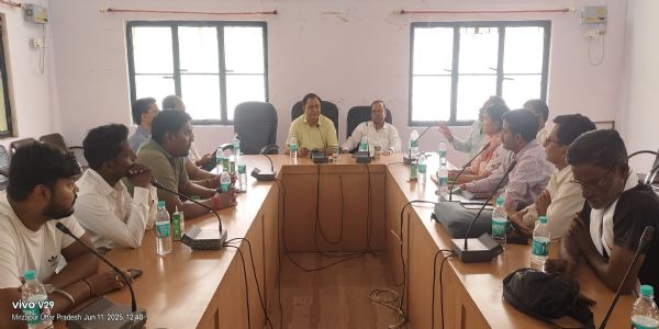 रक्तदान को जनांदोलन बनाने की पहल, आयोजित हुई प्रेरक गोष्ठी