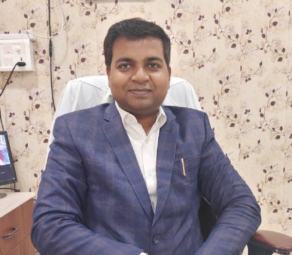 चर्म रोग विशेषज्ञ डॉ. युगल राजपूत की फ़ाइल फोटो