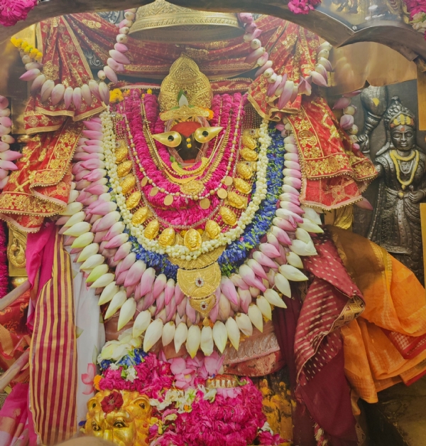 मां विंध्यवासिनी।