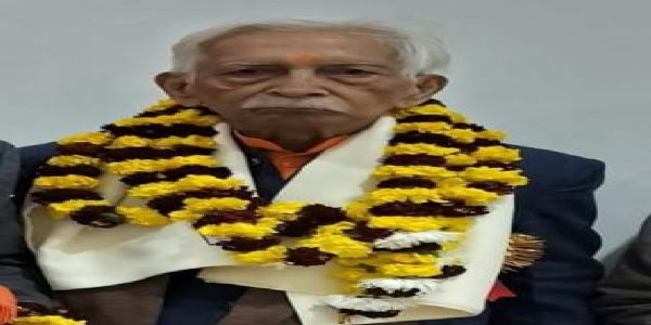 वेदभाष्य राष्ट्रपति सम्मान से सम्मानित डा0 देवी सहाय पाण्डेय दीप का निधन,सरयू तट पर अन्तिम संस्कार