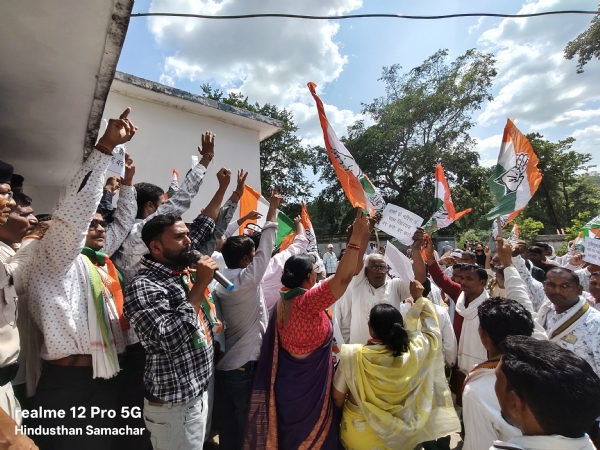 युक्तियुक्तकरण।