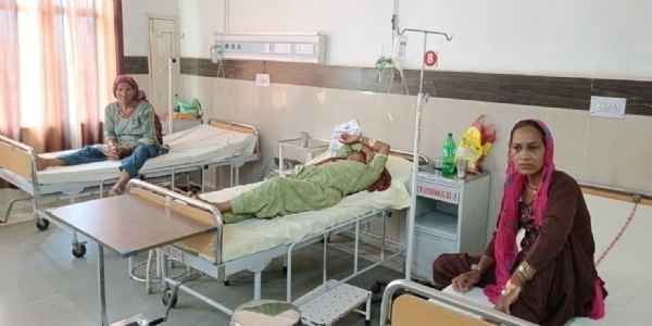 अस्पताल में दाखिल मरीज।