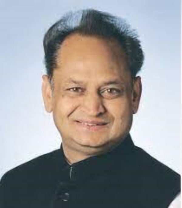 पूर्व मुख्‍यमंत्री अशोक गहलोत