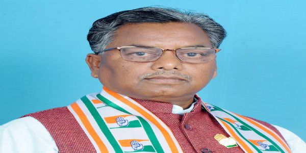 विमान हादसे में मारे गये लोगों के प्रति सांसद ने जतायी संवेदना
