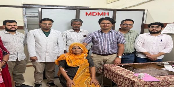 मथुरादास माथुर अस्पताल : अत्यंत दुर्लभ प्रिसैक्रल श्वान्नोमा ट्यूमर की सफल सर्जरी
