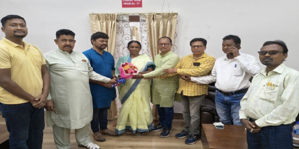 झामुमो ने मकानों में नंबर प्लेट लगाने के नाम पर 50 रुपये वसूली पर जताई कड़ी आपत्ति