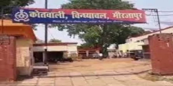 देवरहा हंस बाबा आश्रम के पीछे मिला मंदबुद्धि व्यक्ति का शव