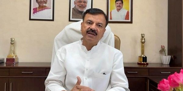 स्कूल शिक्षा मंत्री उदय प्रताप सिंह ने श्रमिकों की मृत्यु पर किया शोक व्यक्त