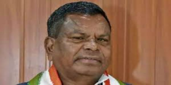 आबकारी घोटाला : कांग्रेस नेता कवासी लखमा व उनके बेटे की संपत्ति समेत कांग्रेस जिला कार्यालय की इमारत अटैच