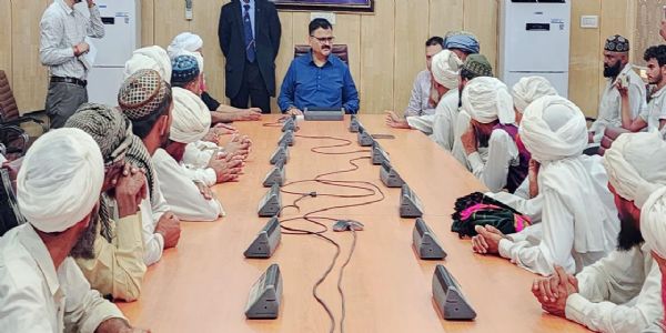 जम्मू सांबा कठुआ के गुज्जर-बकरवाल जनजाति के कई प्रतिनिधिमंडल मंत्री से मिले