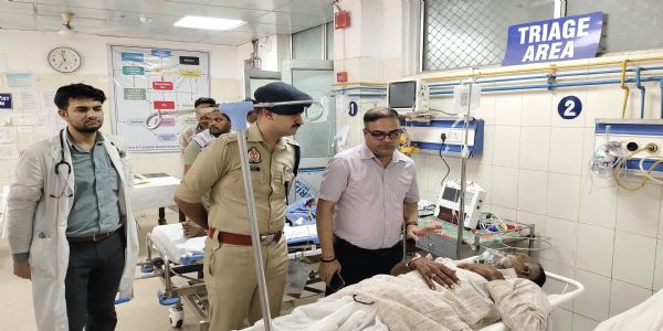प्रयागराज में श्रद्धालुओं से भरी पिकअप पलटने से 18 घायल