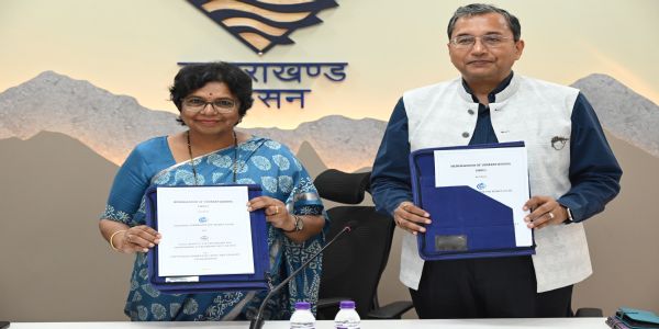 महिला सशक्तीकरण के लिए राष्ट्रीय महिला आयोग और सेतु आयोग के बीच समझौता
