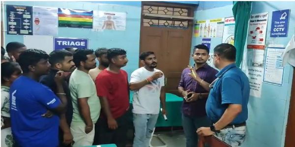 चिकित्सकीय लापरवाही के कारण मरीज की मौत से तनाव