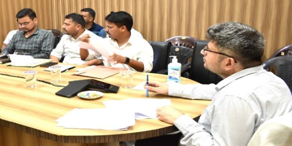अवैध खनन पर रोक के लिए करें कडी कार्रवाईःडीएम