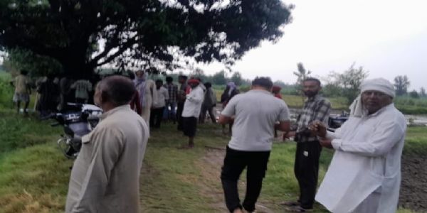 अपडेटः आकाशीय बिजली गिरने से महिला समेत दो की मौत,दो महिलाएं घायल