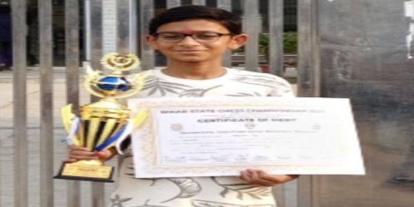 बिहार राज्य शतरंज चैंपियनशिप का विजेता बना नवादा का अंजिष्णु राज