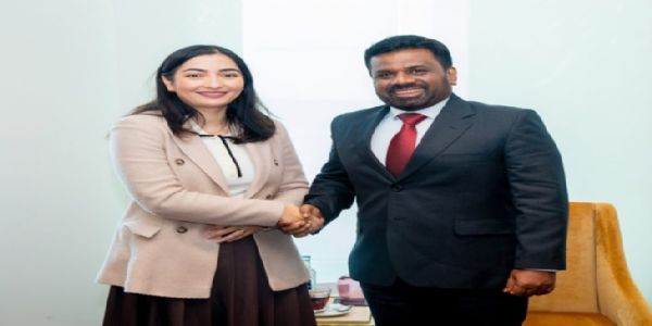 बर्लिन में श्रीलंका के राष्ट्रपति अनुरा कुमारा दिसानायके और जर्मनी की मंत्री रीम अलाबली-राडोवन।