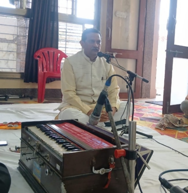 आचार्य डॉ उमाशंकर पचौरी आचार्य डॉ उमाशंकर पचौरी