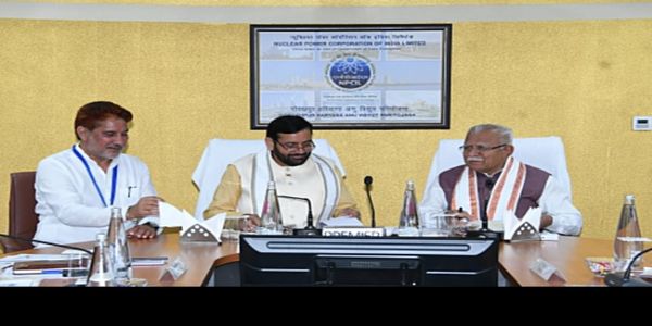मनोहर लाल ने फतेहाबाद परमाणु ऊर्जा परियोजना की प्रगति की समीक्षा की