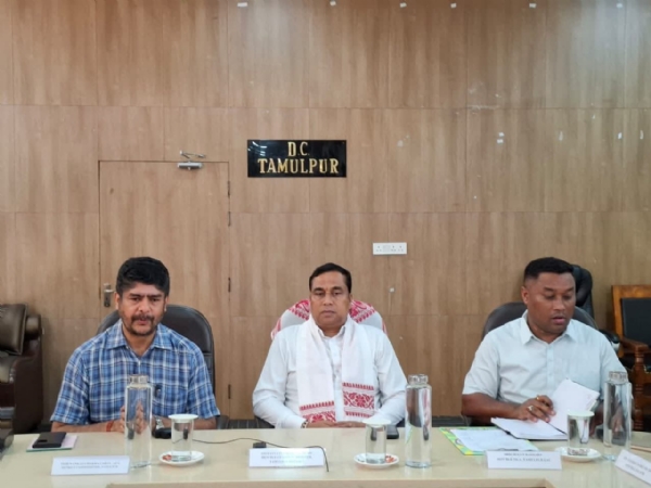 तमुलपुर में मंत्री जयंत मल्ला बरुआ की समीक्षा बैठक।