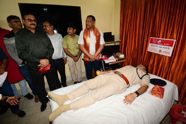 आईएएस एसोसिएशन द्वारा रक्तदान शिविर