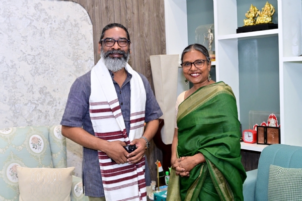 मुख्यमंत्री सहित अन्य