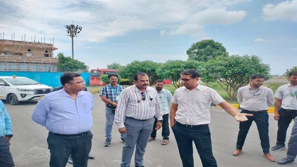 इंदौरः राष्ट्रपति द्रौपदी मुर्मू के दौरे की तैयारियों को लेकर कलेक्टर ने किया स्थलीय निरीक्षण