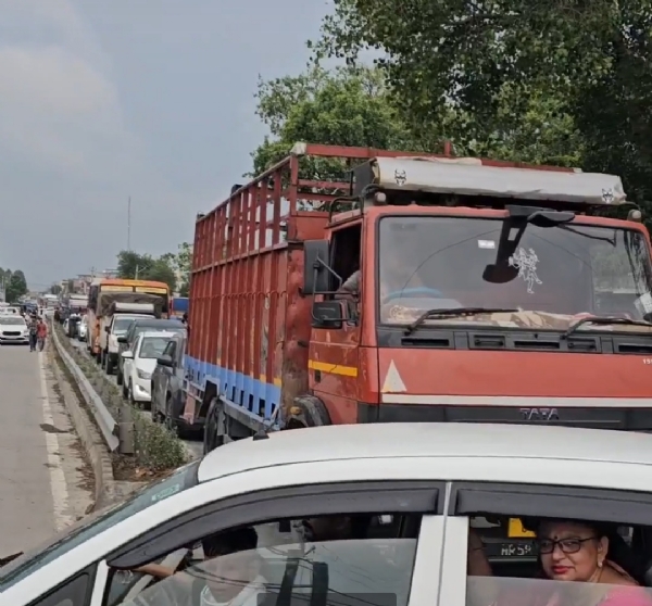 कुरुक्षेत्र-सहारनपुर मार्ग पर लगा जाम