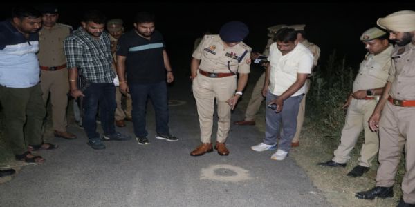 मुठभेड़ में पकड़ा गया जिलाधिकारी के चालक की बेटी का हत्यारोपित