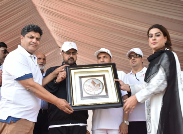श्रीनगर में “साइक्लोथॉन, पेडल फॉर पीस” में 1,000 से अधिक साइकिल चालकों ने लिया भाग