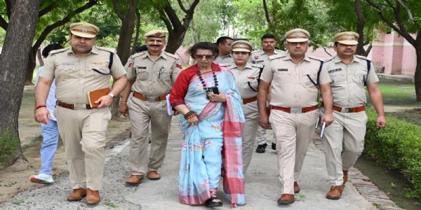 फरीदाबाद : कारागार से निकलकर अपने जीवन को सकारात्मक दिशा में आगे बढ़ाएं कैदी: रेणु भाटिया