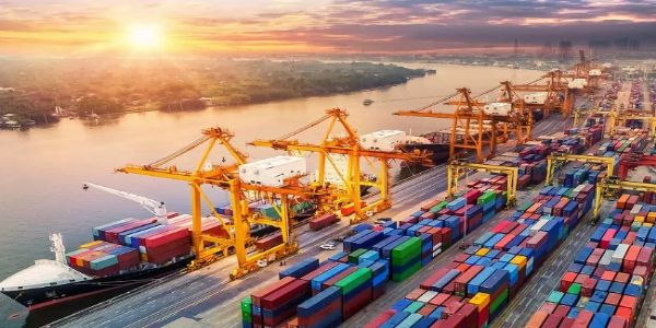 देश का निर्यात मई में 2.17 फीसदी घटकर 38.73 अरब डॉलर पर