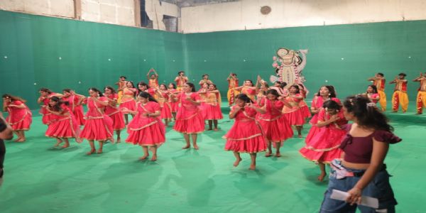 फिल्म “हाय जिंदगी“ का मथुरा में हुआ मुहूर्त, शूटिंग शुरू