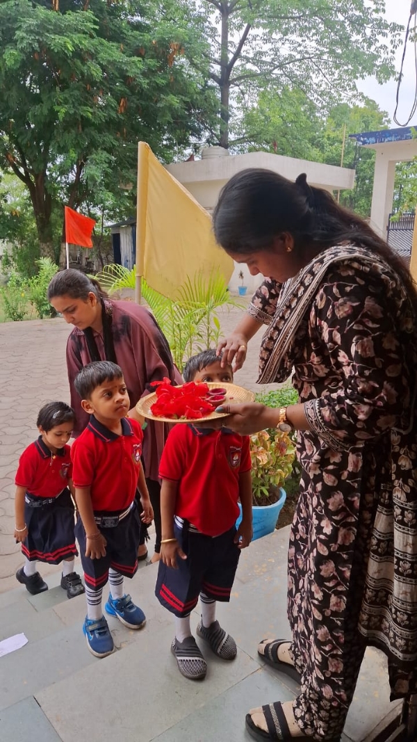 इंडस पब्लिक स्कूल दीपका में शाला प्रवेश उत्सव का आयोजन इंडस पब्लिक स्कूल दीपका में शाला प्रवेश उत्सव का आयोजन