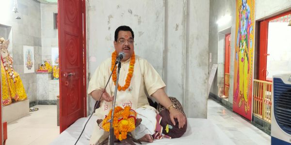 जीवन में निश्चिंत्ता और निर्भयता जरुरी : पंडित बृजेश पाठक