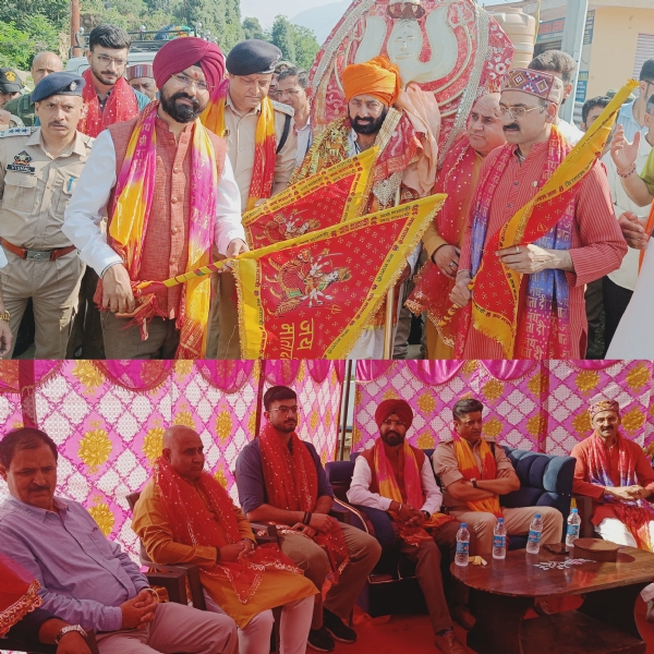 उपायुक्त, एसएसपी डोडा ने कास्तीगढ़ से गलाधार तक श्री चौंद माता छड़ी यात्रा को हरी झंडी दिखाई