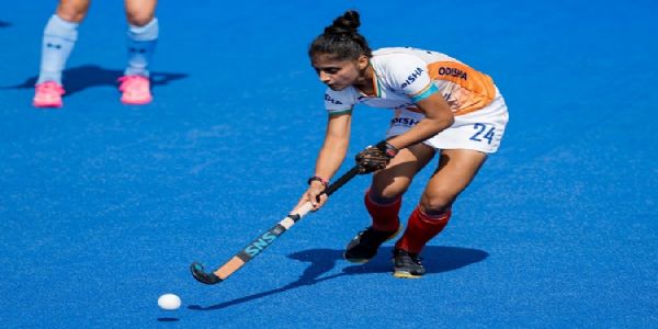 एफआईएच महिला प्रो लीग : अर्जेंटीना के खिलाफ भारत को मिली 1-4 की हार, दीपिका ने दागा एकमात्र गोल