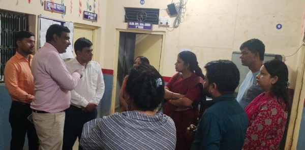 आयोग सदस्य ने देखी बच्चों की सुरक्षा